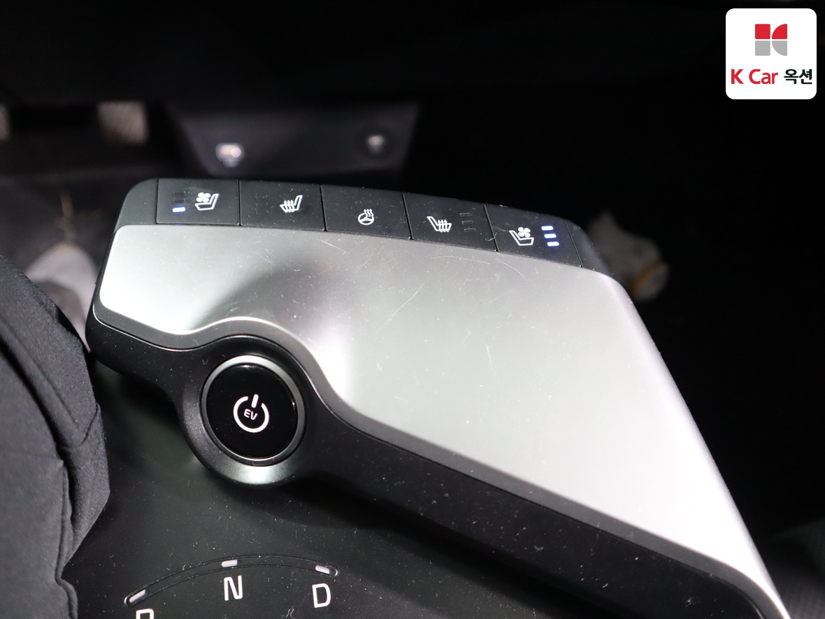 كيا EV6 2022 - صورة 16