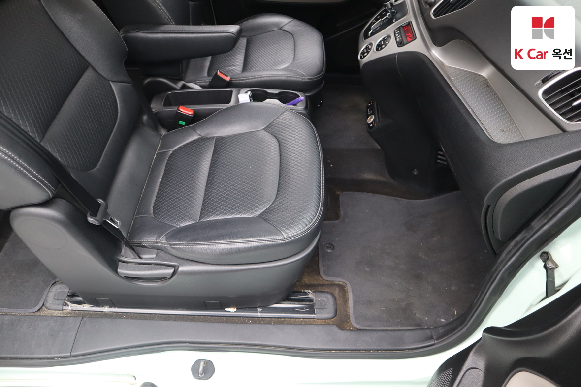 Kia Ray - 28