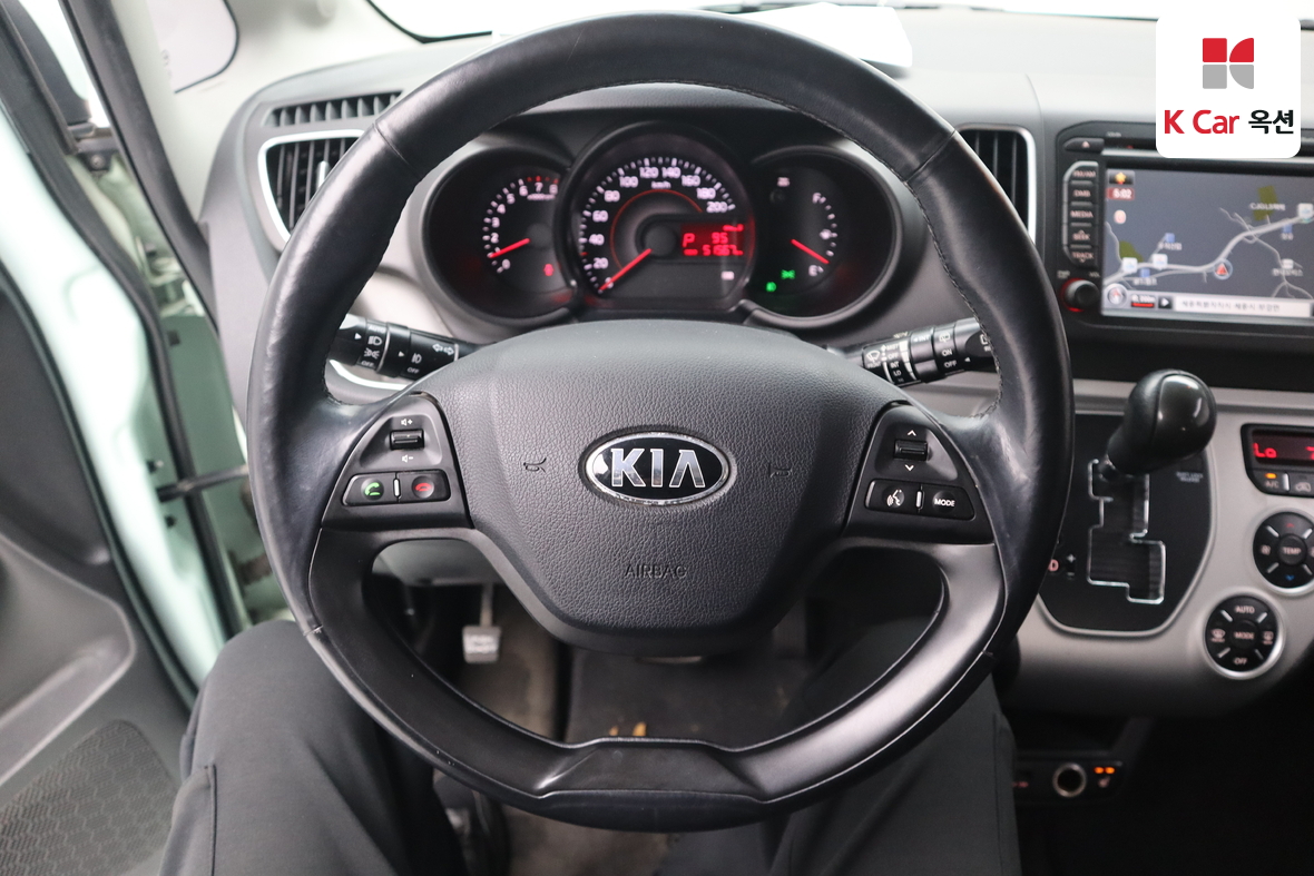 Kia Ray - 10