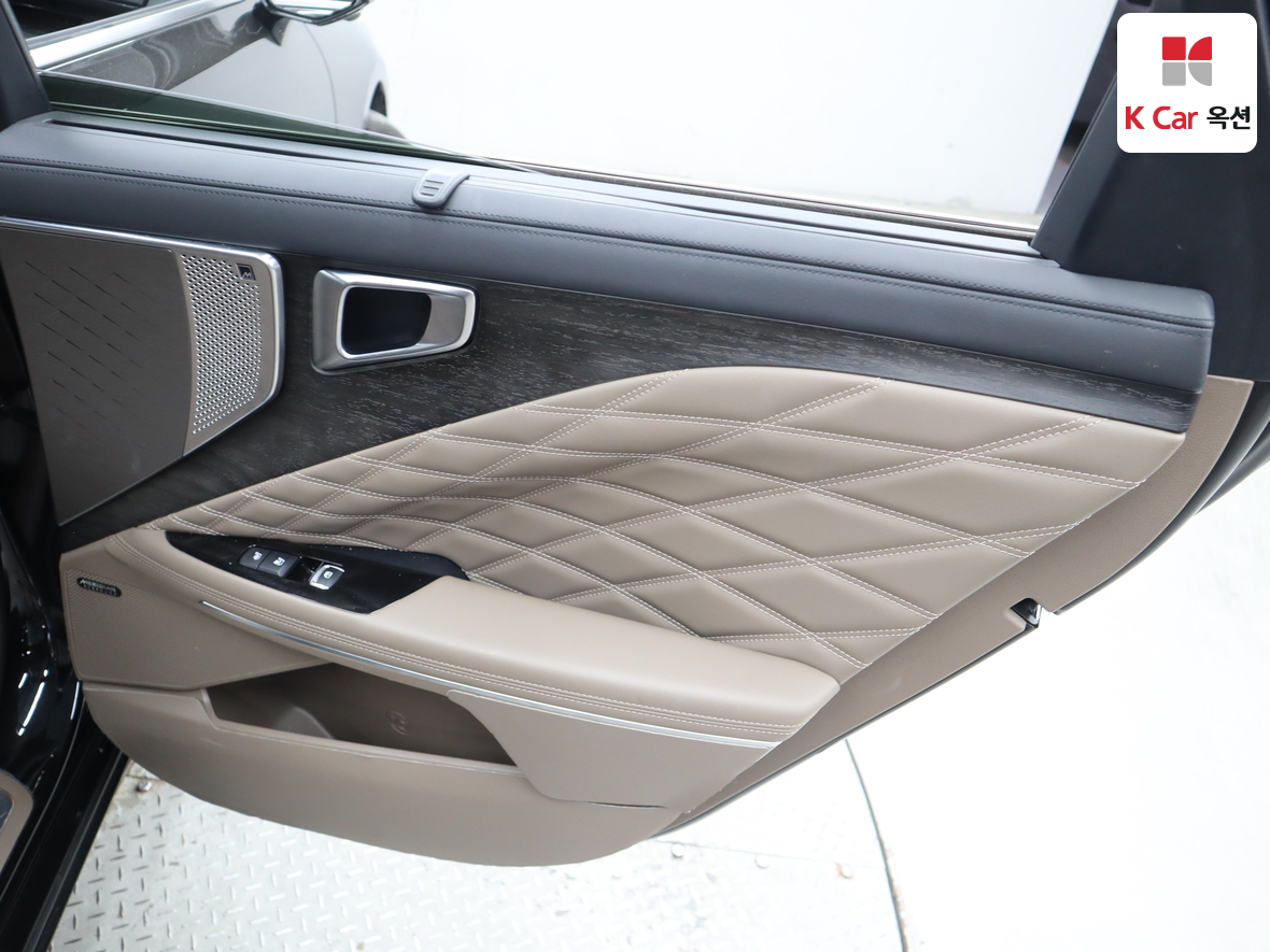 Kia K8 2023 - Image 26