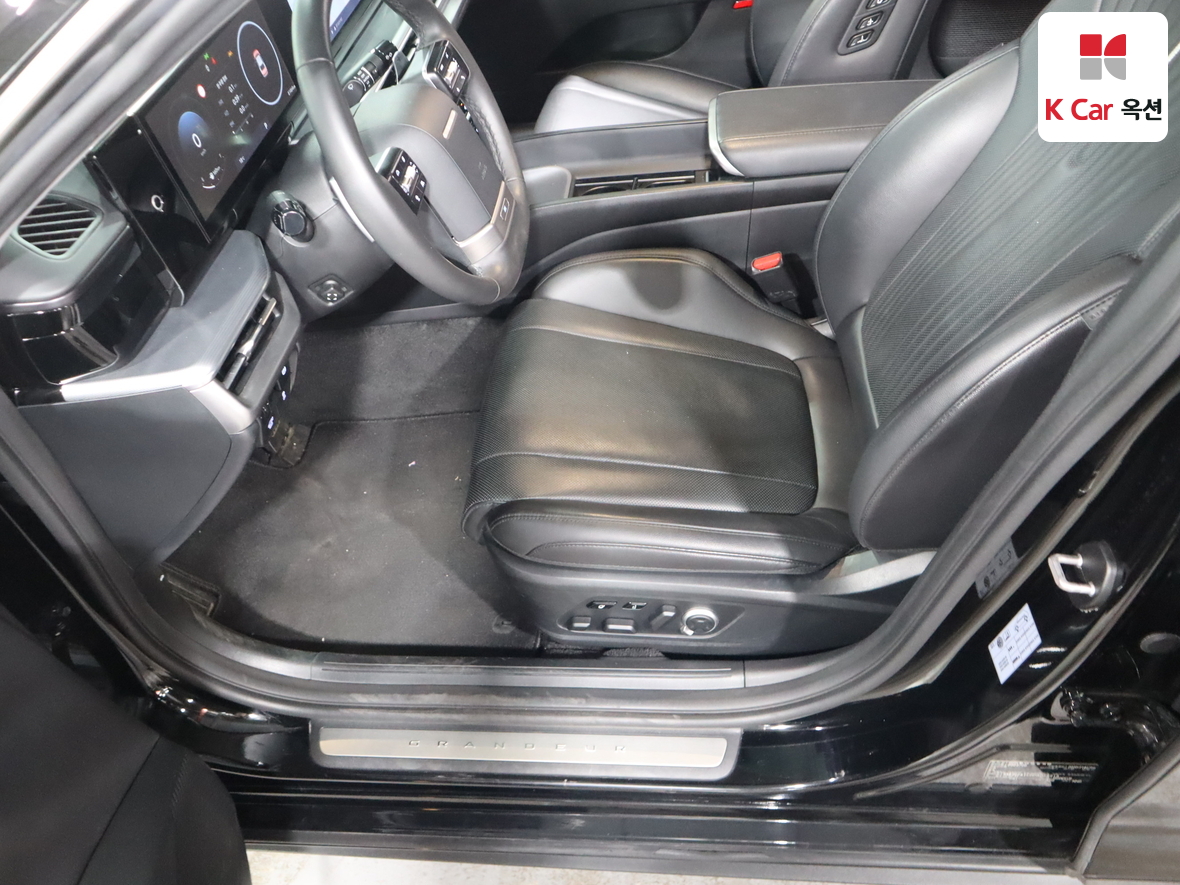 هيونداي أزيرا 2023 - صورة 18