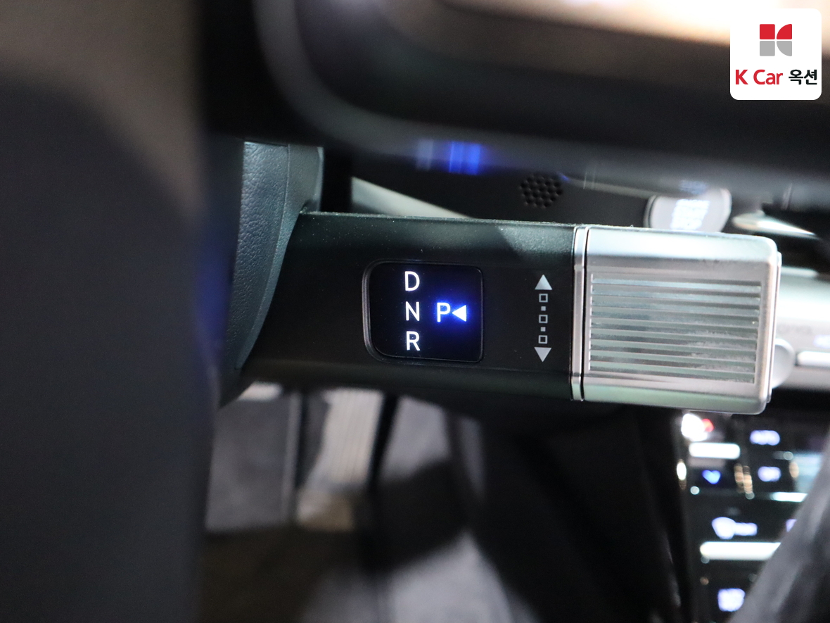 هيونداي أزيرا 2023 - صورة 16