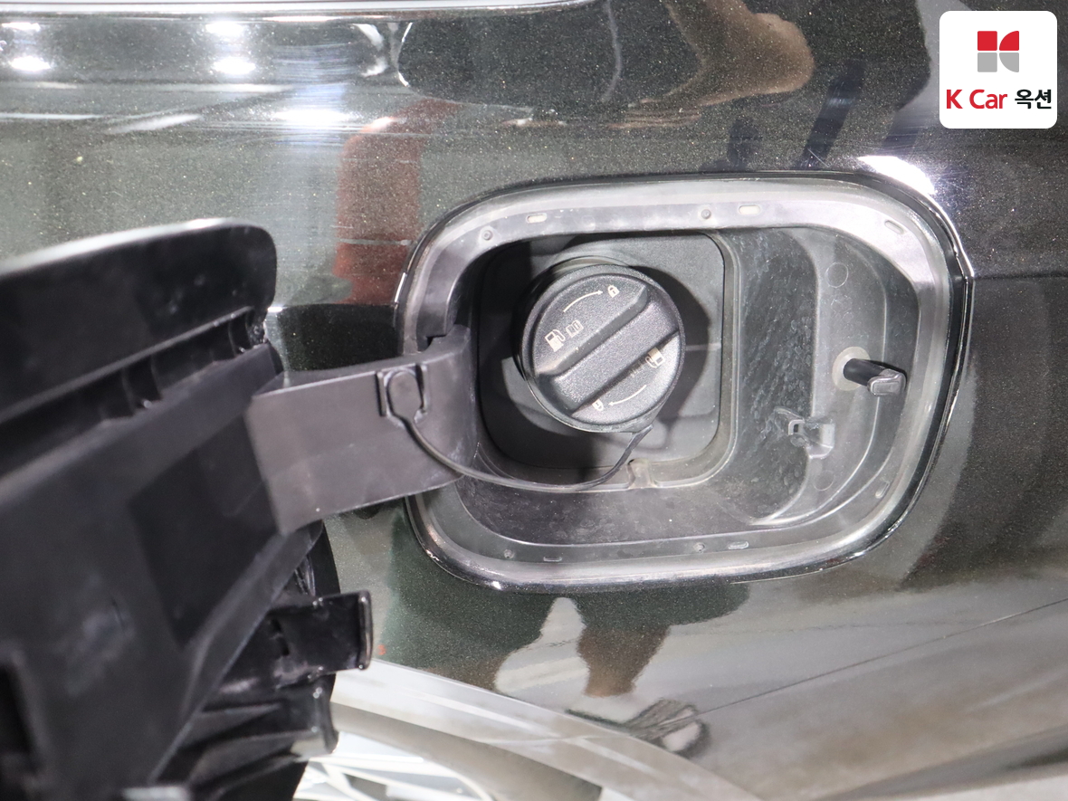 هيونداي أزيرا 2023 - صورة 23