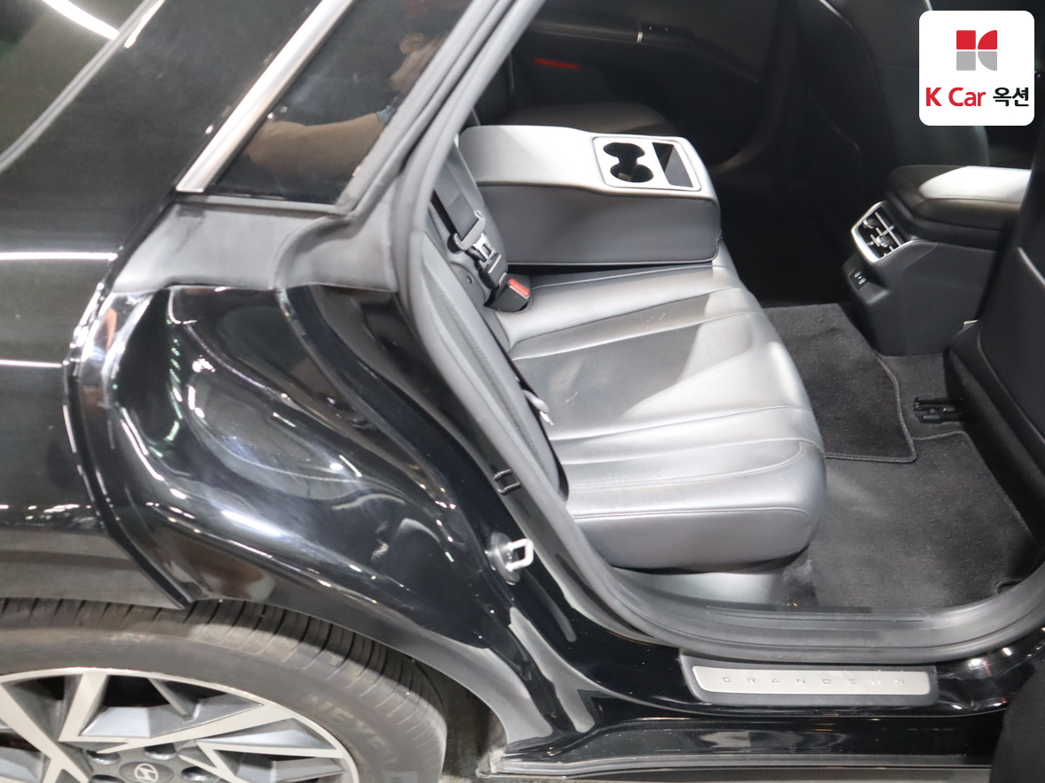 هيونداي أزيرا 2023 - صورة 27