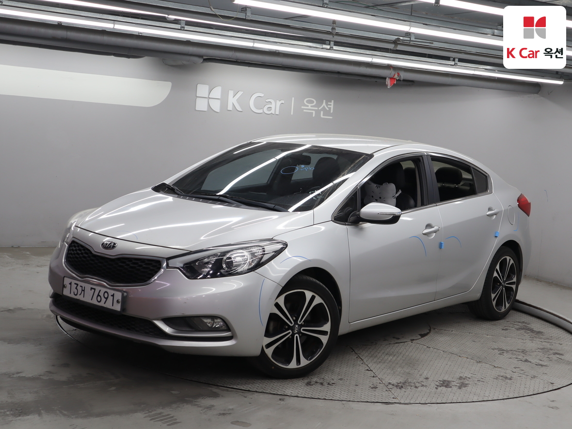 Kia K3 - 1