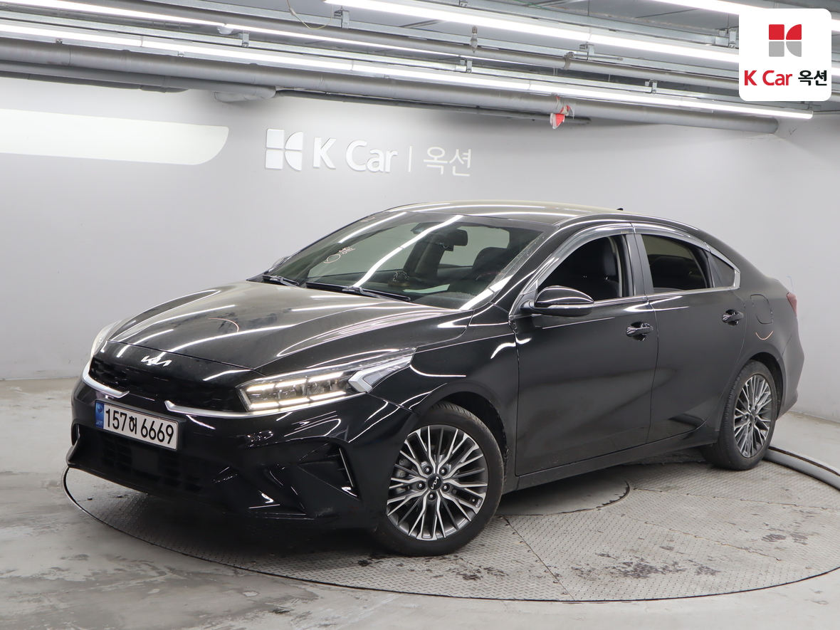 Kia K3 - 1