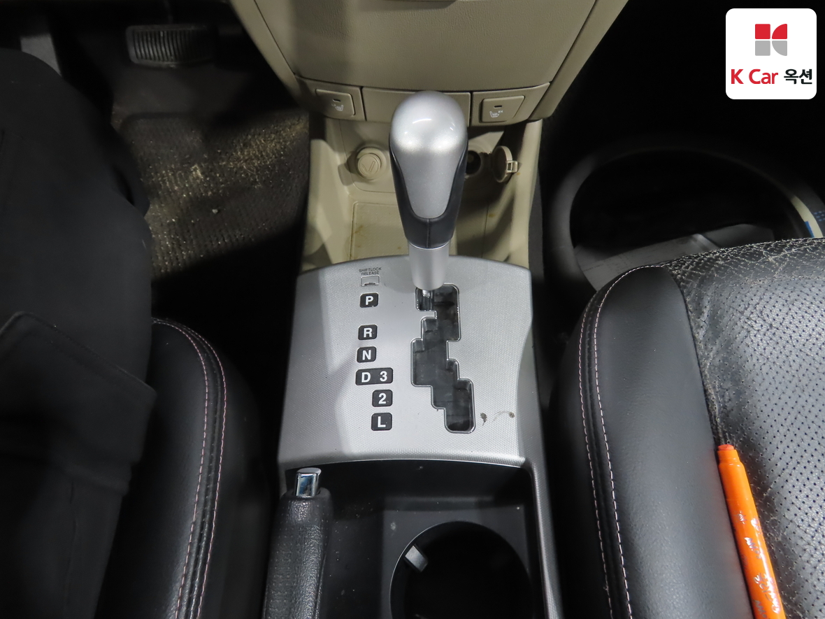 Hyundai Elantra 2008 - Image 16