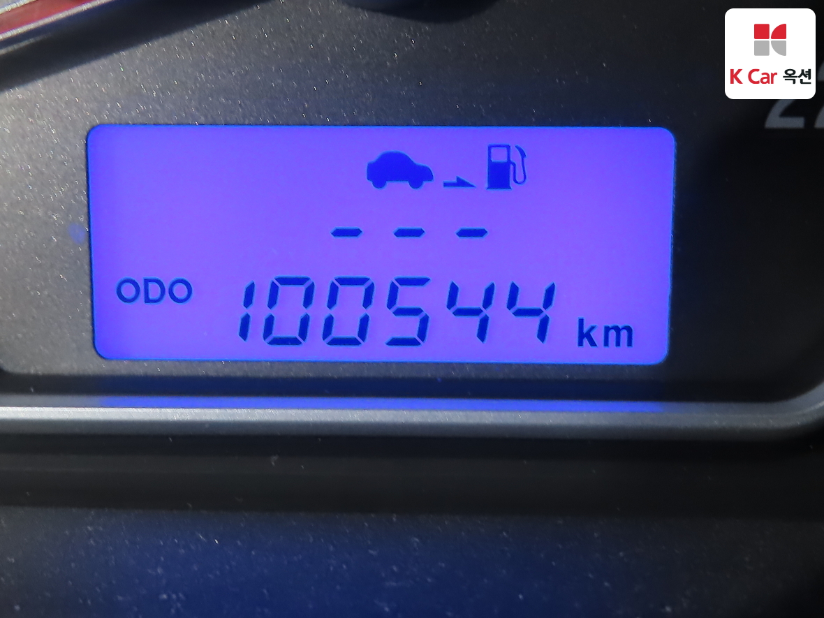 Hyundai Elantra 2008 - Image 4