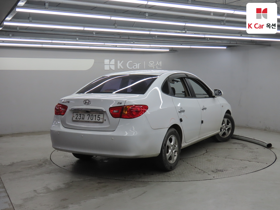 Hyundai Elantra 2008 - Image 2