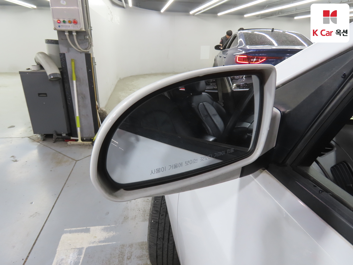 Hyundai Elantra 2008 - Image 20