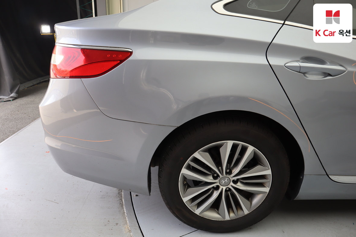 Hyundai AZERA - 41