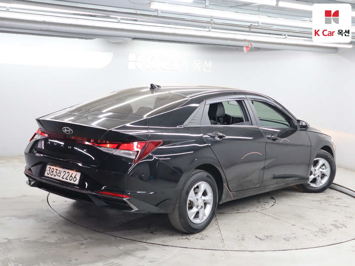 هيونداي إلانترا 2021 - صورة 2