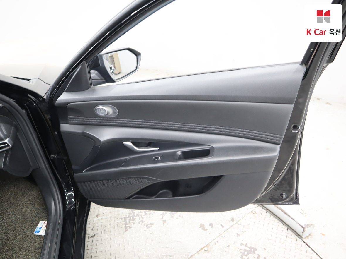 هيونداي إلانترا 2021 - صورة 28