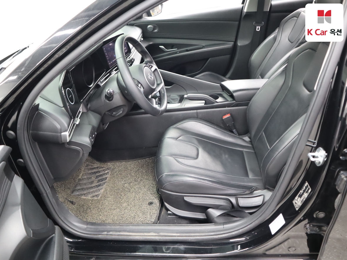 هيونداي إلانترا 2021 - صورة 18