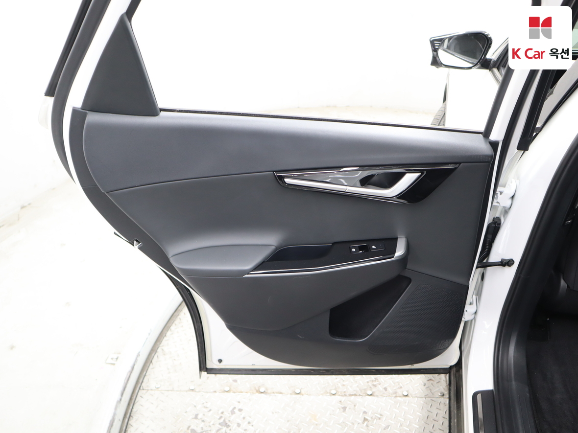 Kia EV6 2023 - Image 22