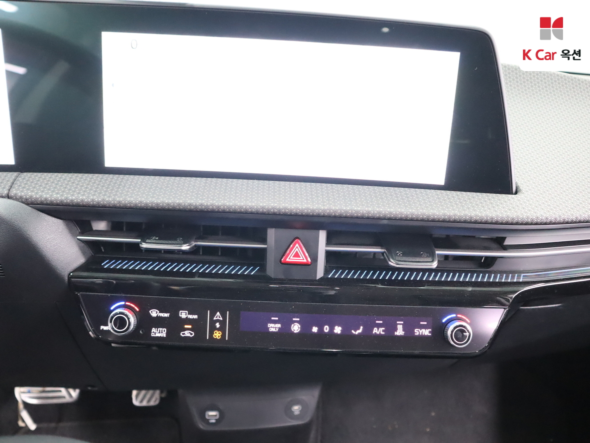 Kia EV6 2023 - Image 6