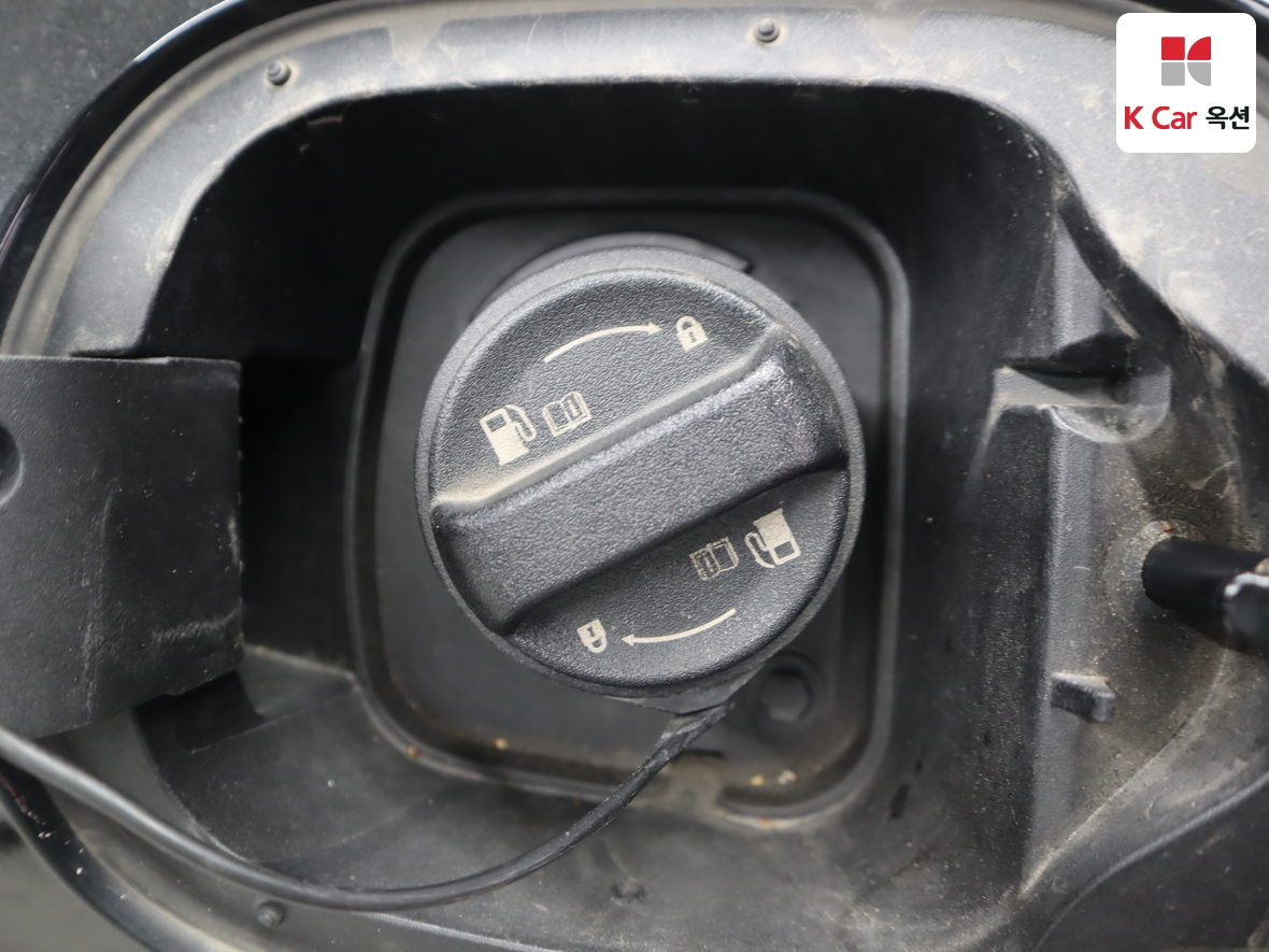 Kia K5 - 25