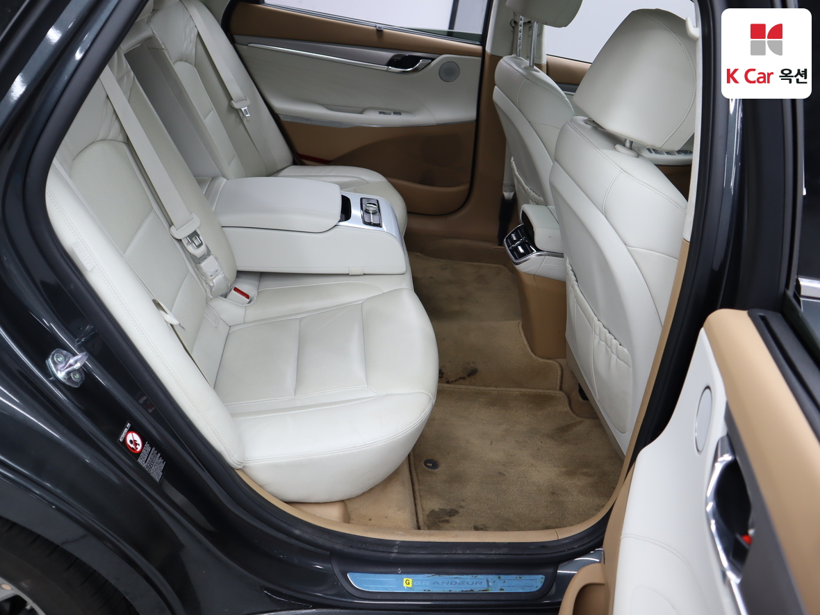 Hyundai Grandeur 2022 - Image 32