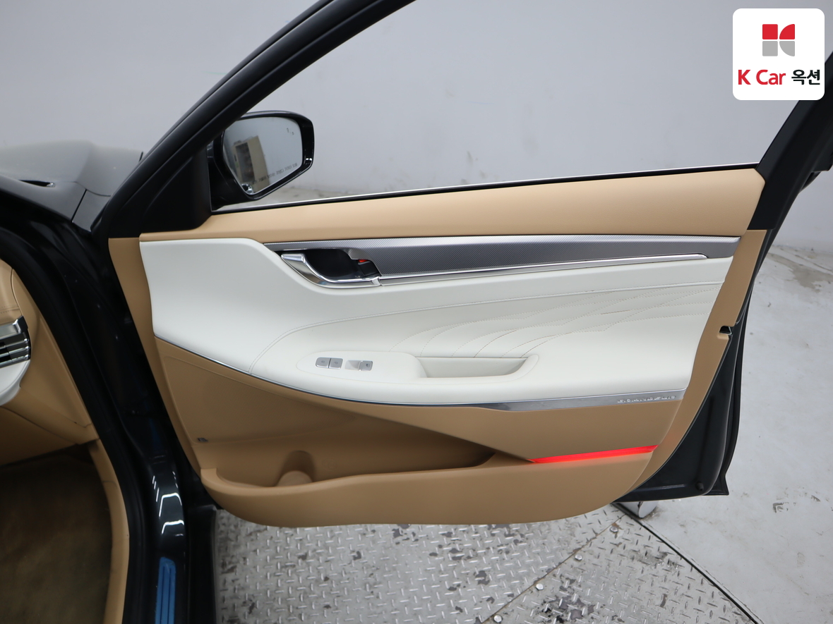 Hyundai Grandeur 2022 - Image 33