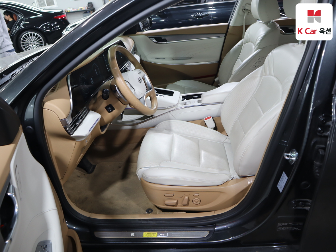 Hyundai Grandeur 2022 - Image 19