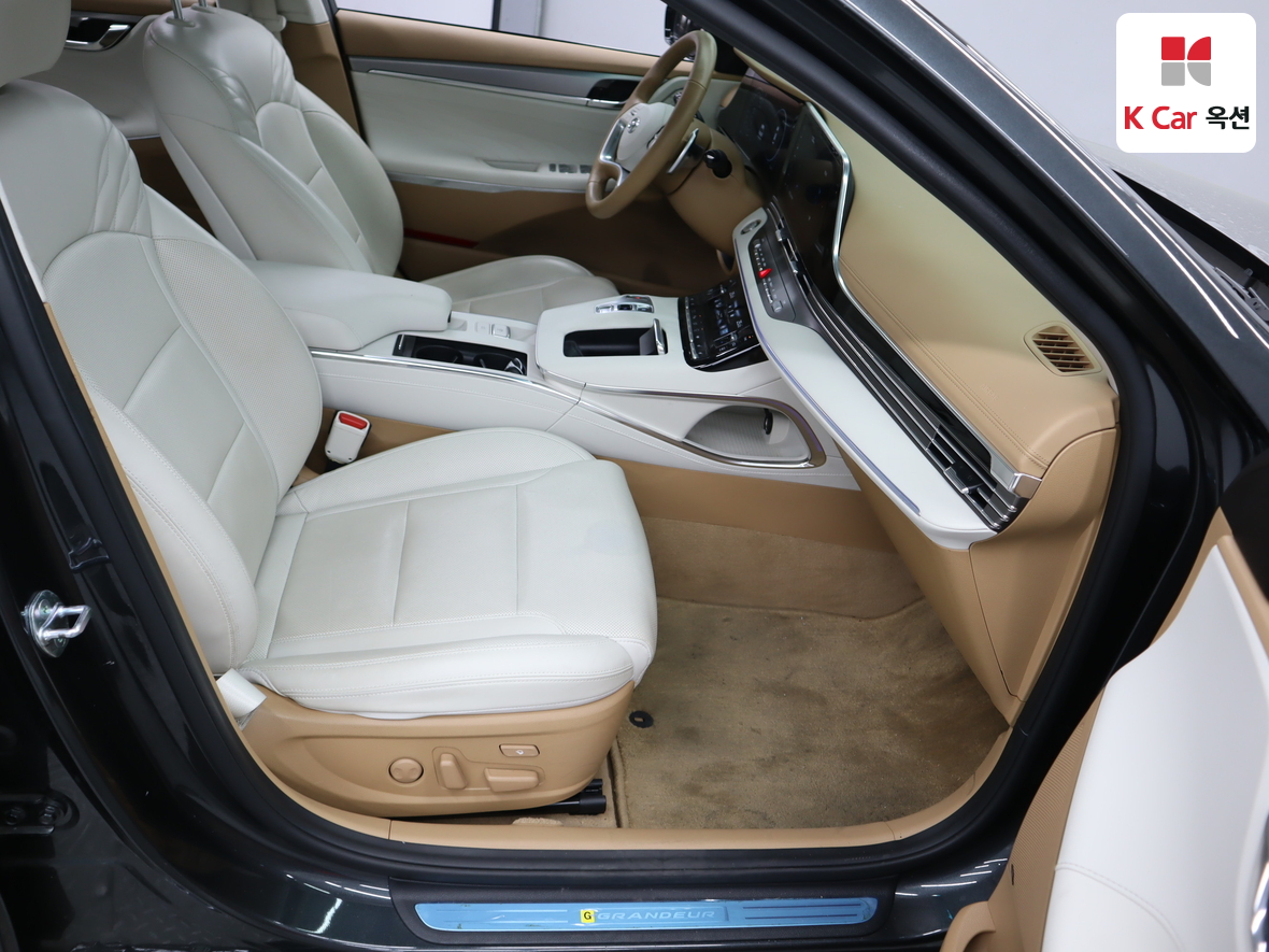 Hyundai Grandeur 2022 - Image 34