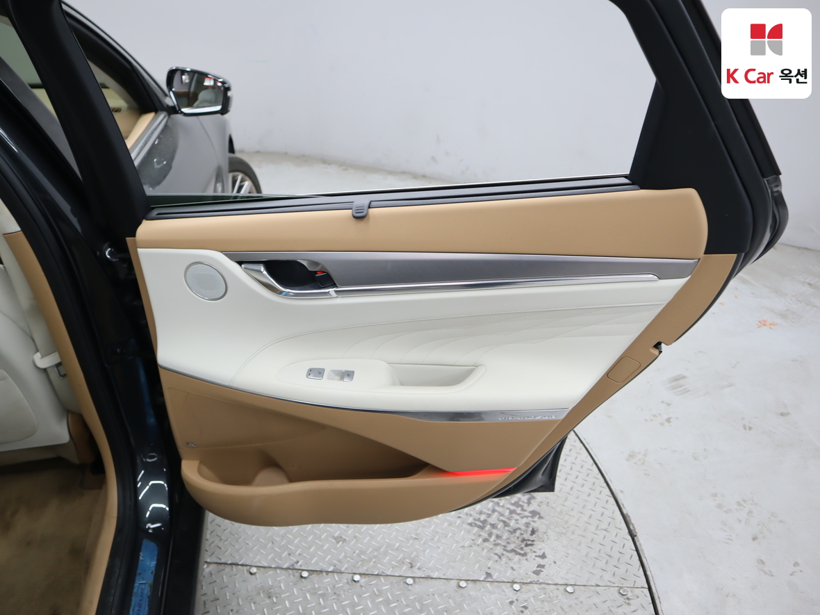 Hyundai Grandeur 2022 - Image 31