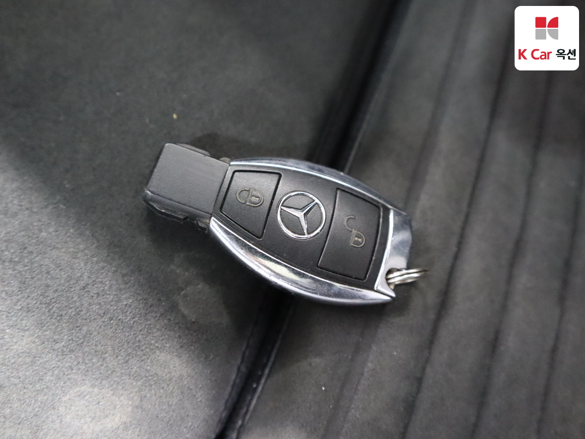 메르세데스-벤츠 A-클래스 2017 - 이미지 19