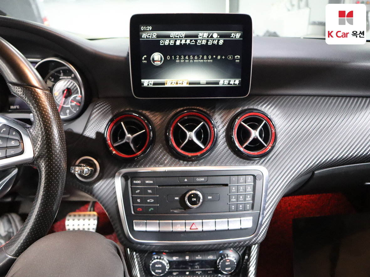 메르세데스-벤츠 A-클래스 2017 - 이미지 6