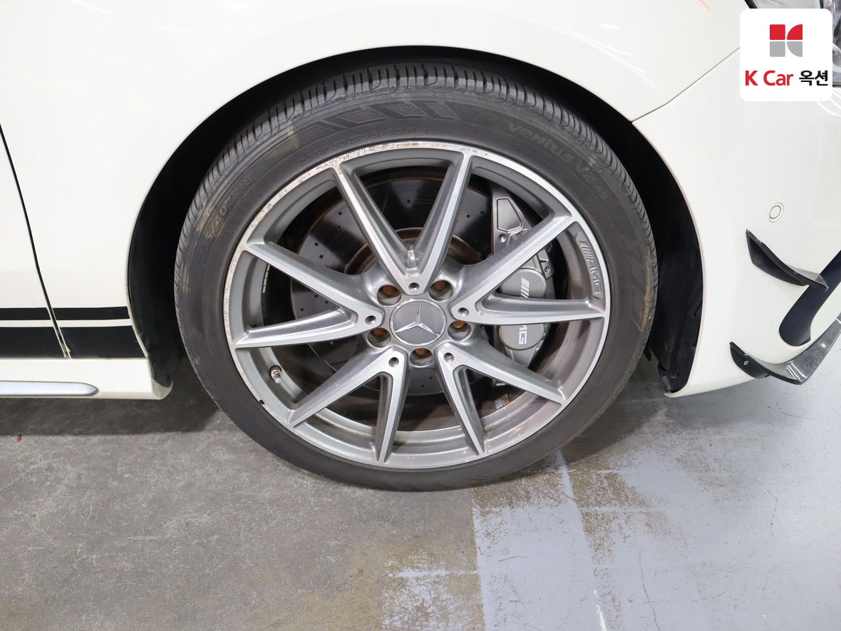 메르세데스-벤츠 A-클래스 2017 - 이미지 52