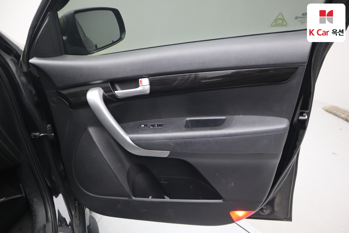 Kia Sorento - 32