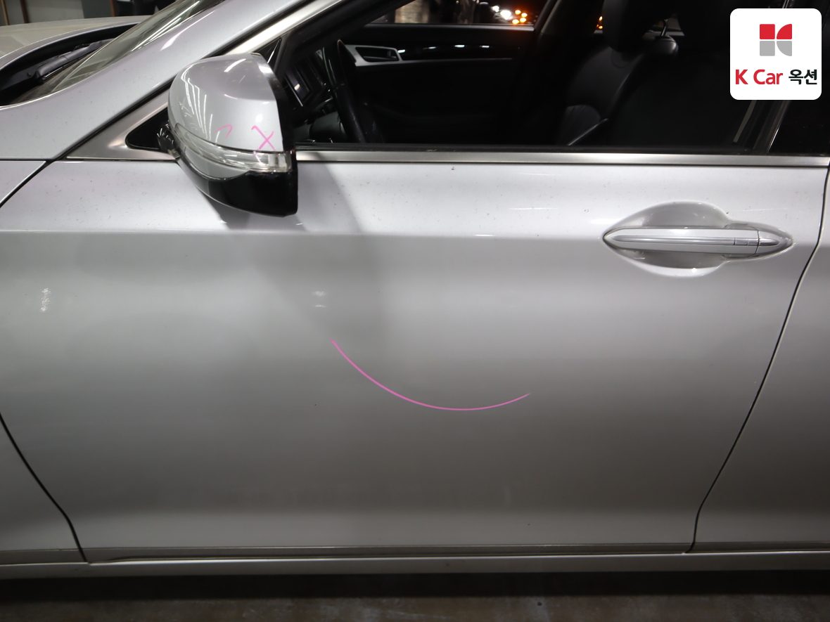 Hyundai Genesis 2016 - Image 40