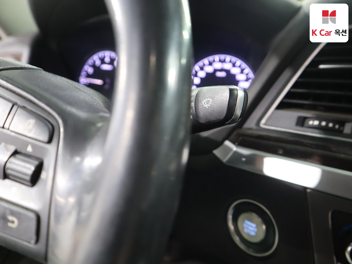 Hyundai Genesis 2016 - Image 11