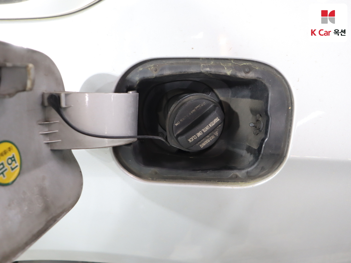 Hyundai Genesis 2016 - Image 25