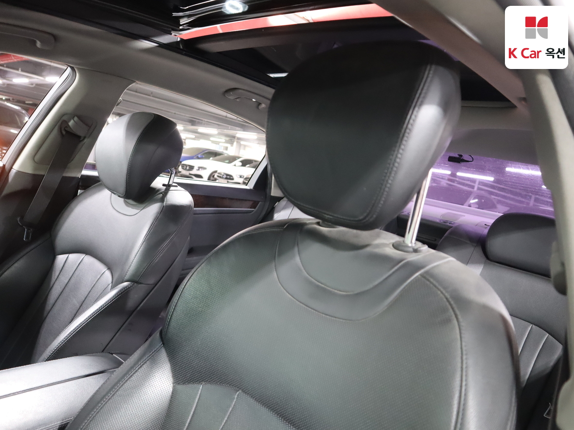 Hyundai Genesis 2016 - Image 19