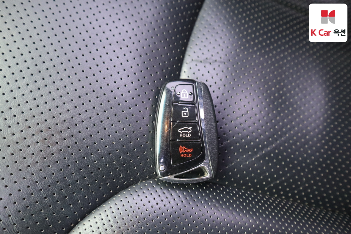 Hyundai AZERA - 17