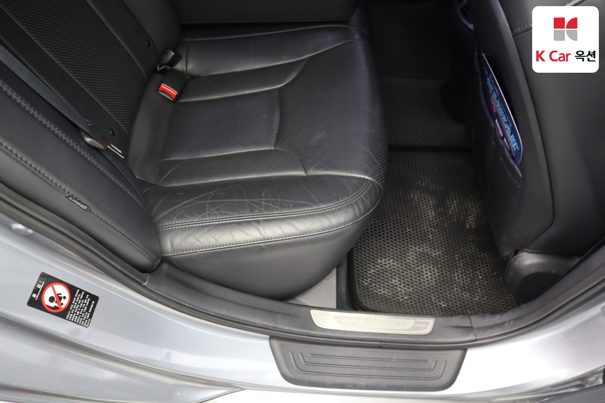 Hyundai AZERA - 26