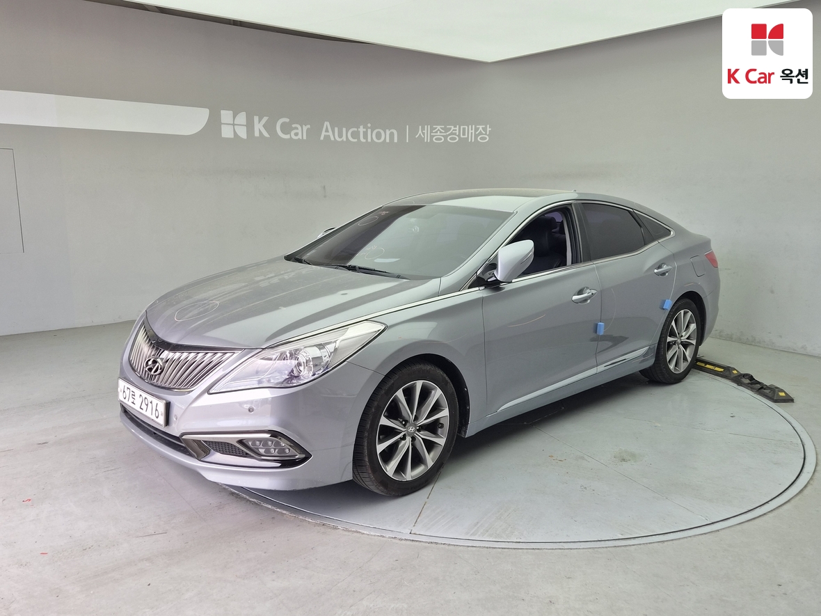Hyundai AZERA - 1