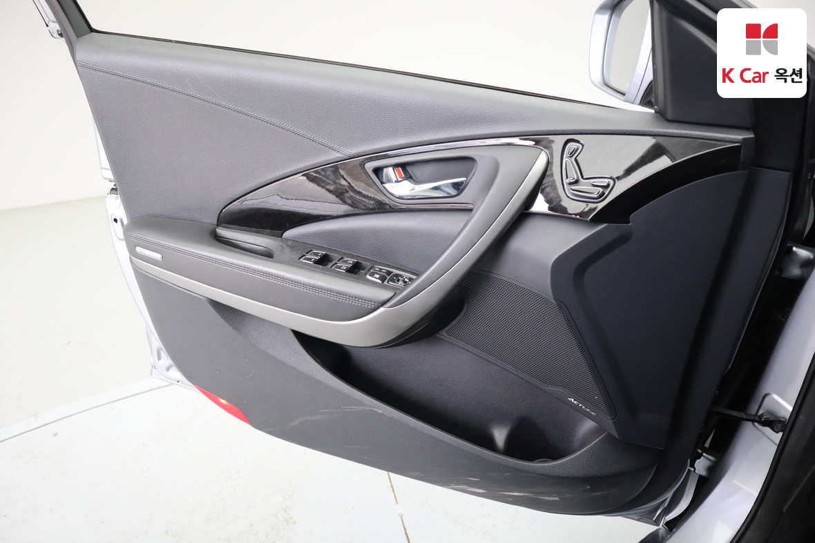 Hyundai AZERA - 8