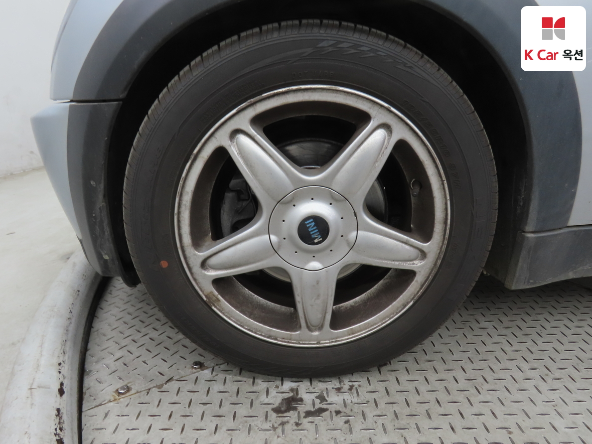 BMW MINI - 36