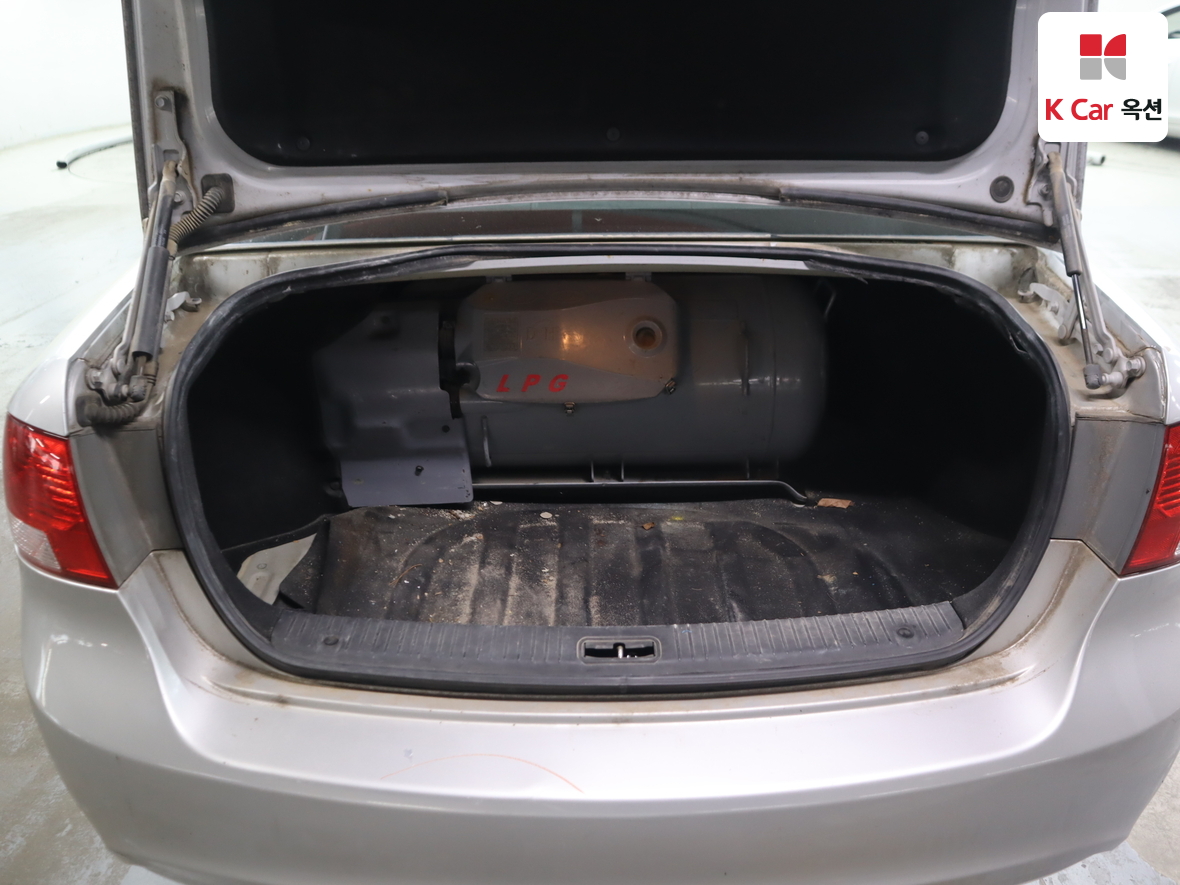 Kia Lotze 2009 - Image 24