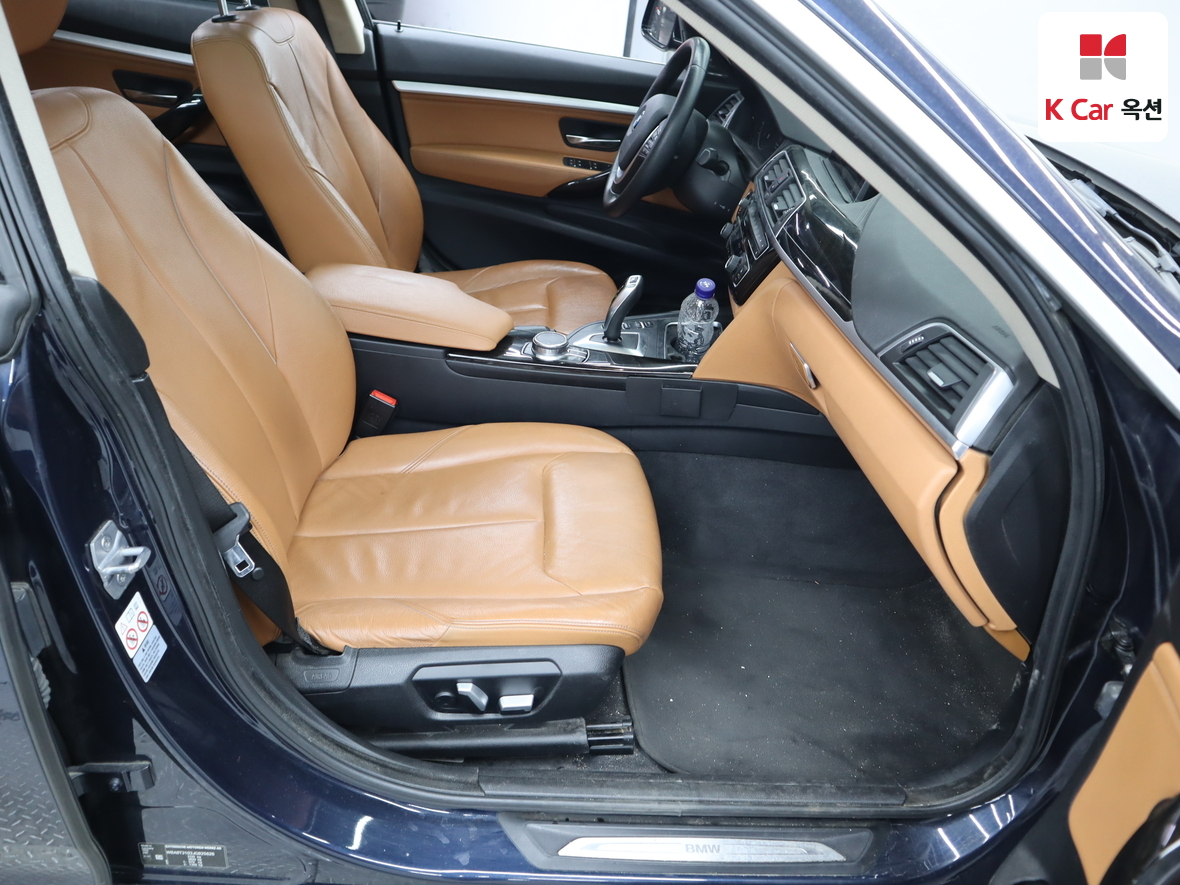 BMW 3 시리즈 2018 - 이미지 35