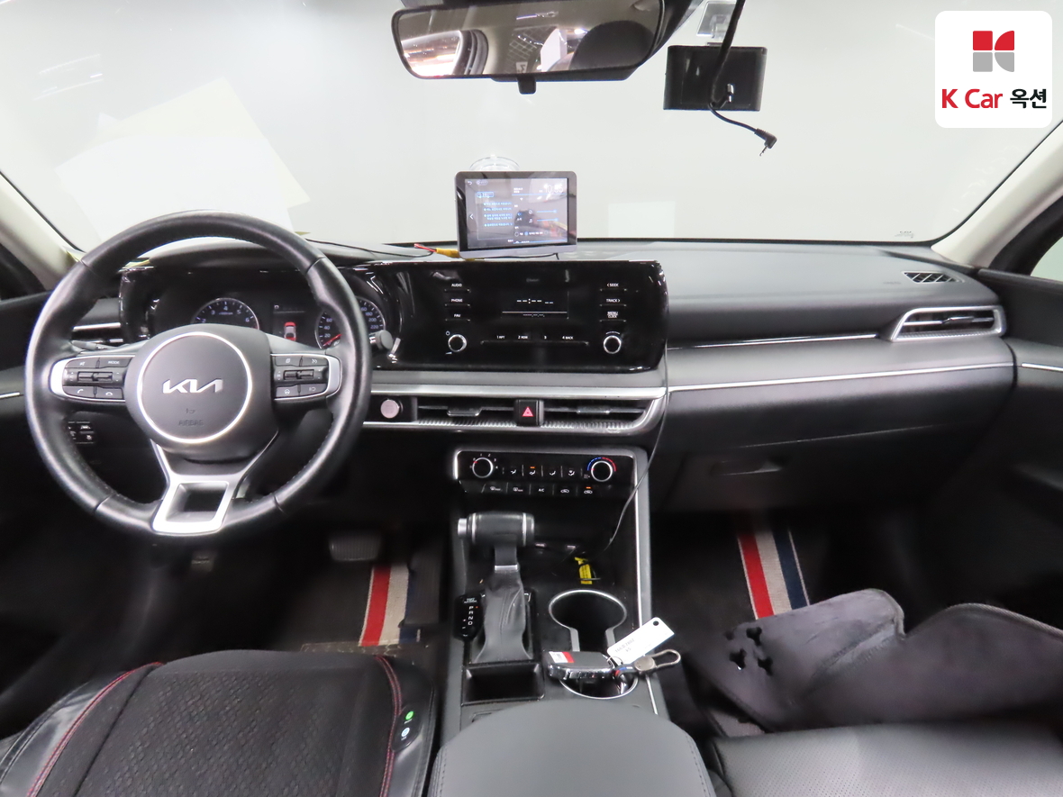 كيا K5 2023 - صورة 3