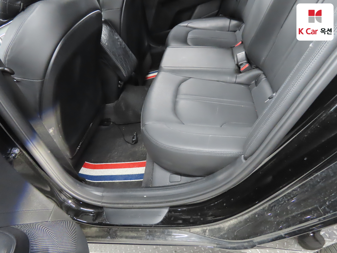 كيا K5 2023 - صورة 23