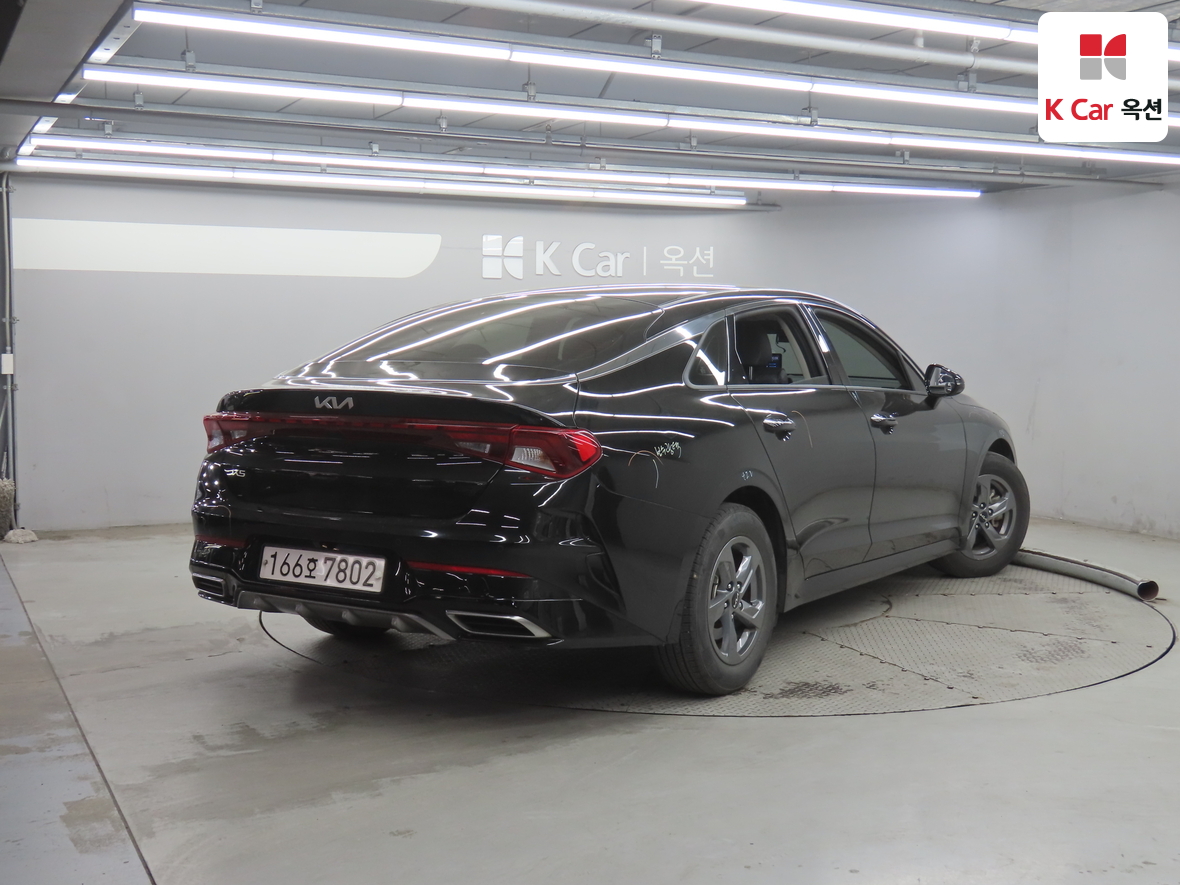 كيا K5 2023 - صورة 2