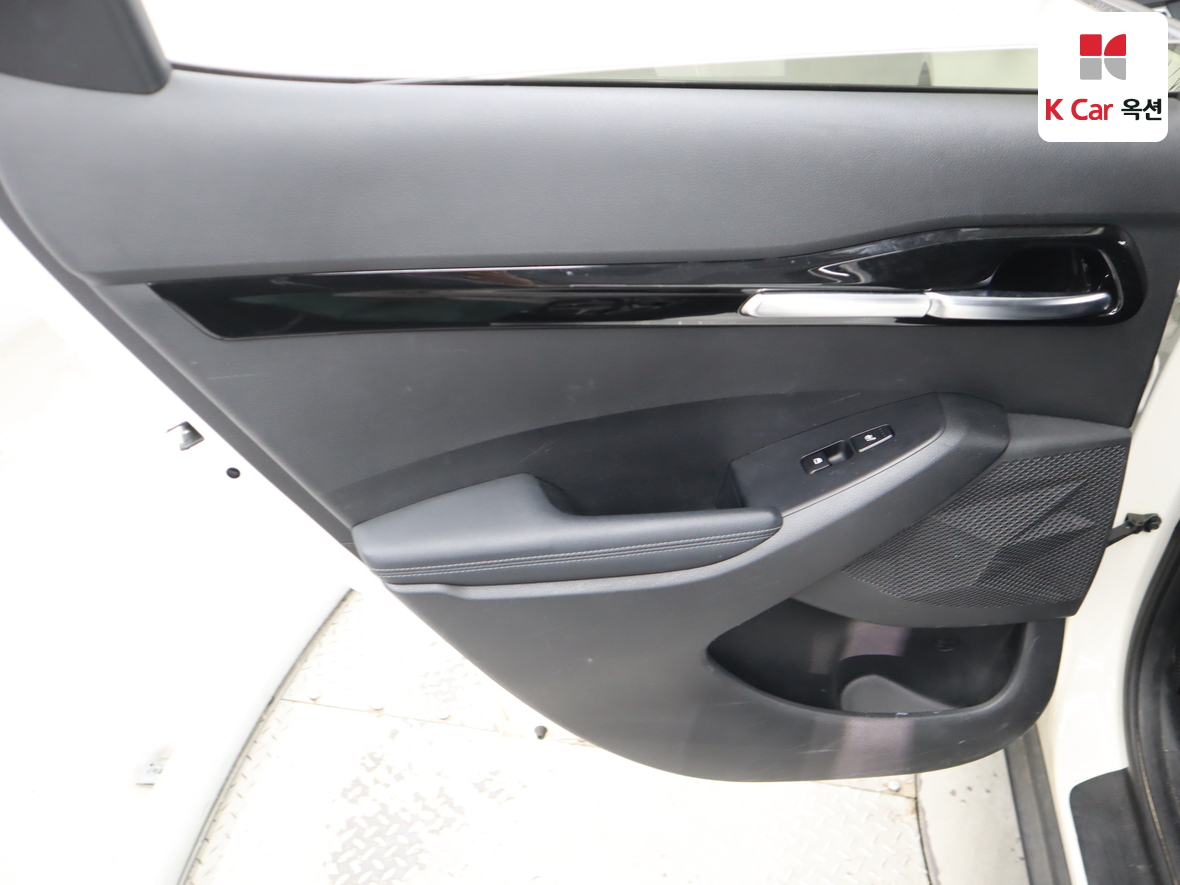 كيا سيلتوس 2020 - صورة 21