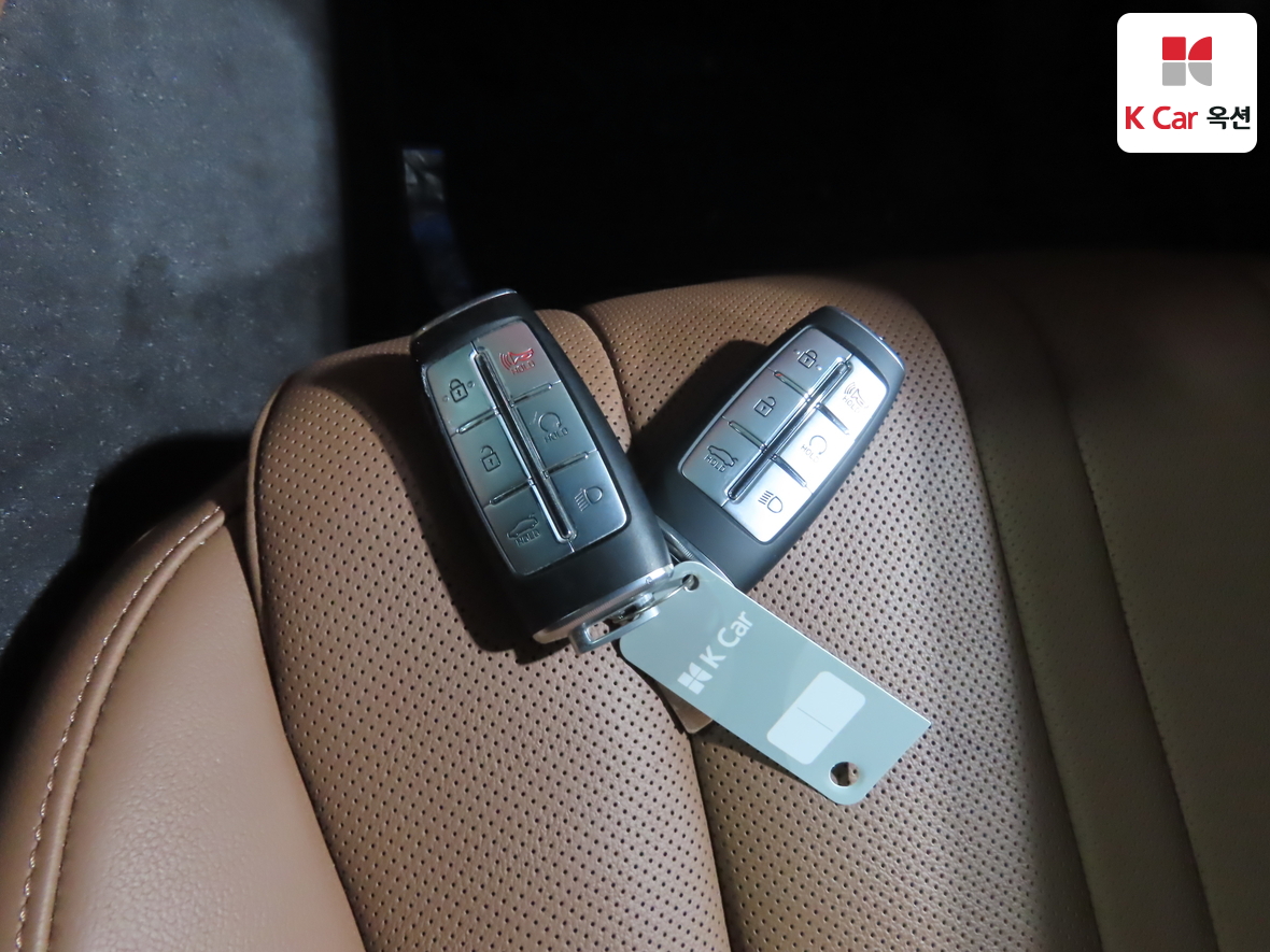 Genesis G80 2022 - Image 17