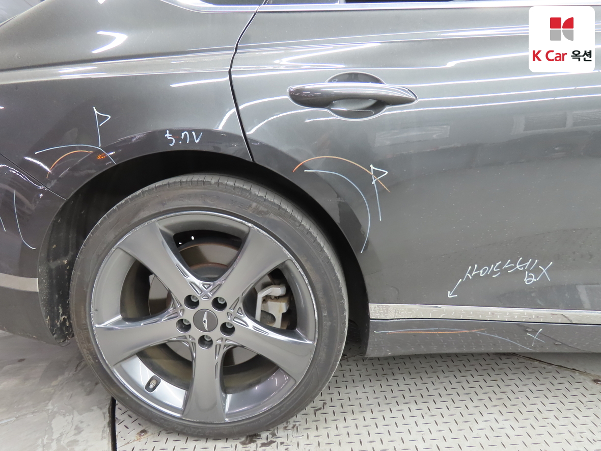 Genesis G80 2022 - Image 39