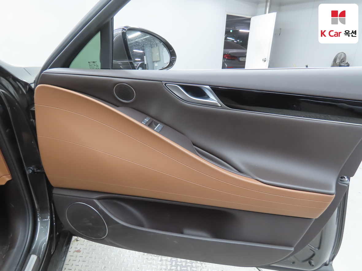 Genesis G80 2022 - Image 30