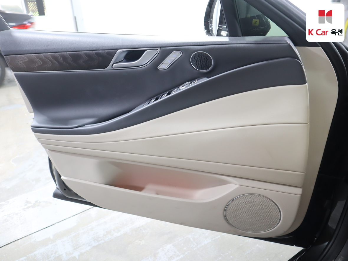 جينيسيس G80 2022 - صورة 8