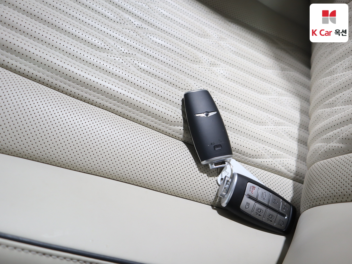 جينيسيس G80 2022 - صورة 17